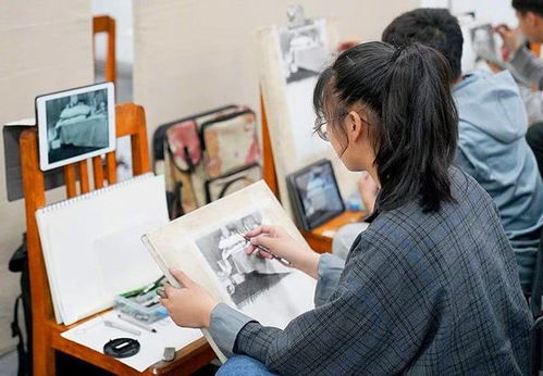 北京美术集训画室哪家强 如何选好北京画室