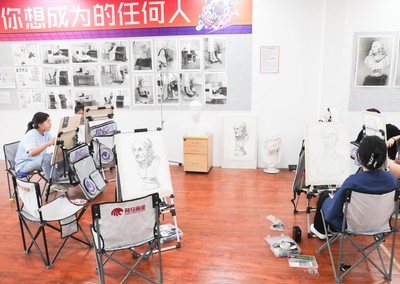 复读考央美有没有必要?美术生复读考央美哪个北京画室好?在线等