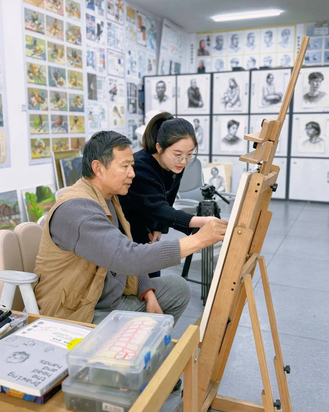 清华大学美术学院李家骝教授工作室正式入驻北京卓桥艺考画室!_艺术_